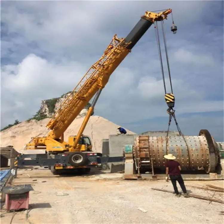 沙湾吊车的运输费用是否包含在租赁费用中