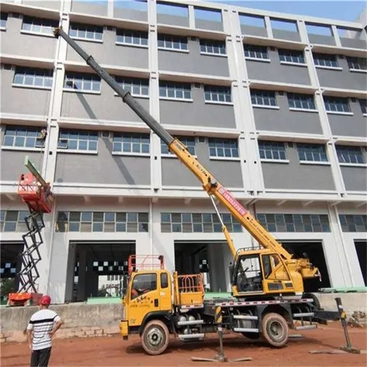 沙湾高楼层玻璃吊装